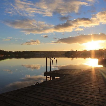 Fewo Direkt Am See - Malchow Apartment Malchow  Bagian luar foto