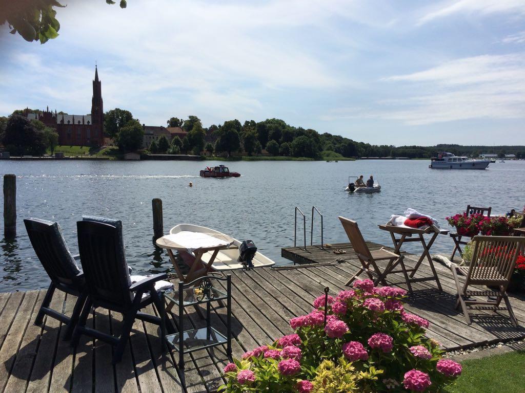 Fewo Direkt Am See - Malchow Apartment Malchow  Bagian luar foto